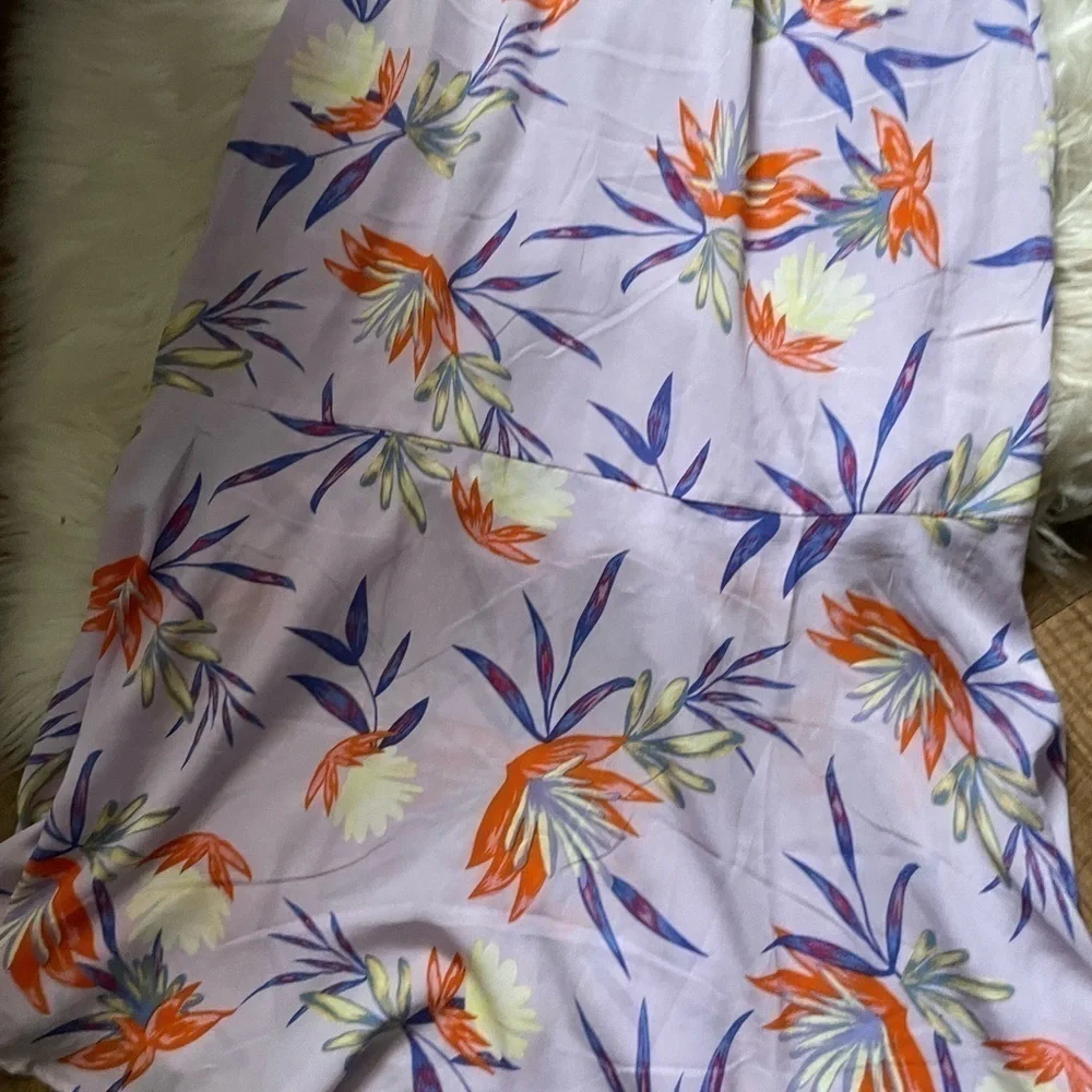 LULU’S Quinlynn Lavender Floral Print Midi Dress